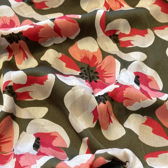 Women’s Liz Claiborne Collection Sleeveless Blouse XL NWT Tuscan Olive M #50 - Picture 15 of 17